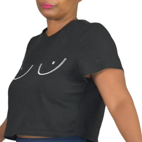 7 Day Wknd Boobs Crop Top Black Boobies Graphic Tee Cropped Cotton Shirt Small - Picture 11 of 13